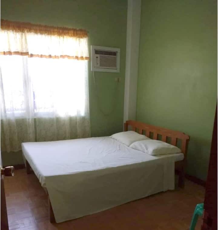 Საწოლი 193 × 203 სმ