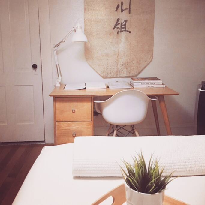 No clutter.