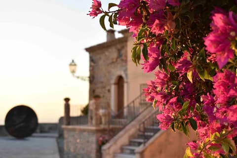 Top Airbnb: The Nest of Fortune in Calabria