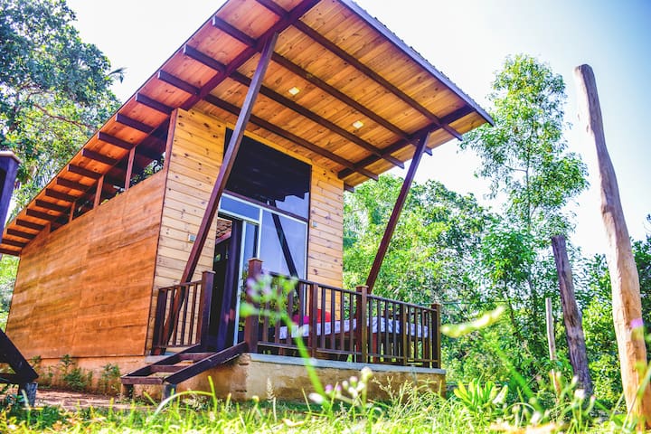 Southern Edge West Cabana