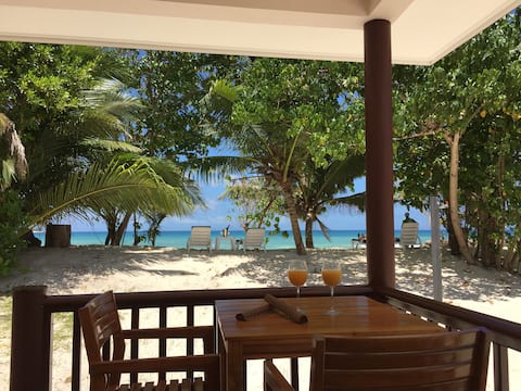 Secluded beachfront villa with FREE WiFi internet