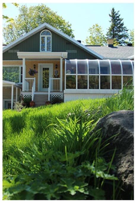 Bed & breakfast avec solarium et spa.