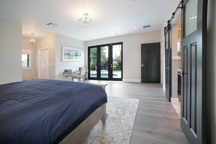 Amazing Beach House 10min from the Beach gallery image 5