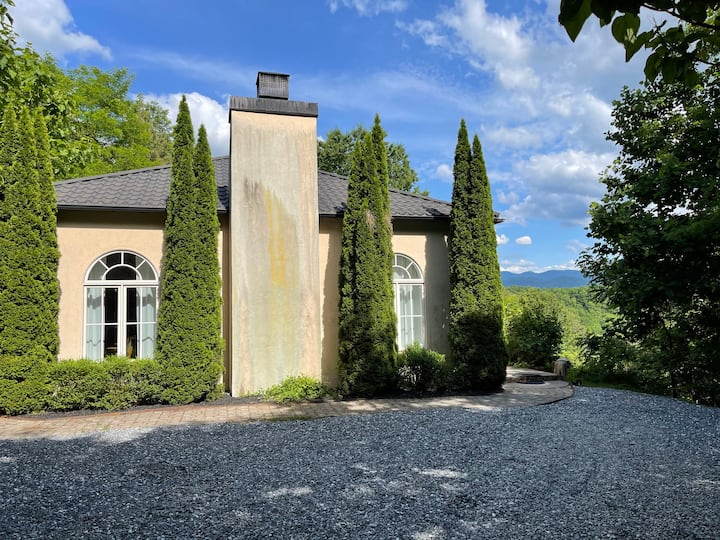 Almond Vacation Rentals & Homes North Carolina, United States Airbnb