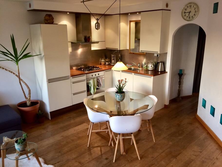 Kitchen with access to hallway