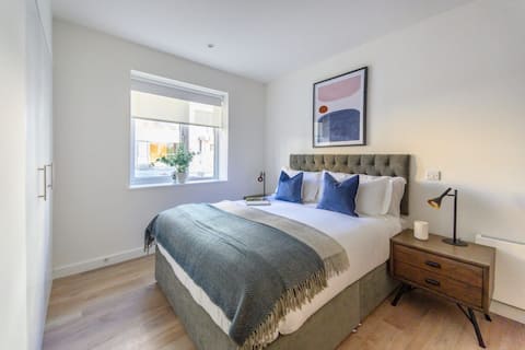 Top Airbnb: 3 Bedroom South City Center Penthouse in Kimmage Rathmines