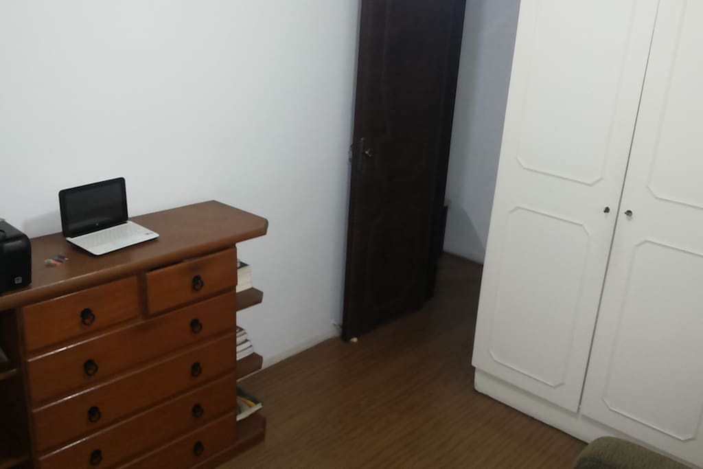 Armário 3 portas