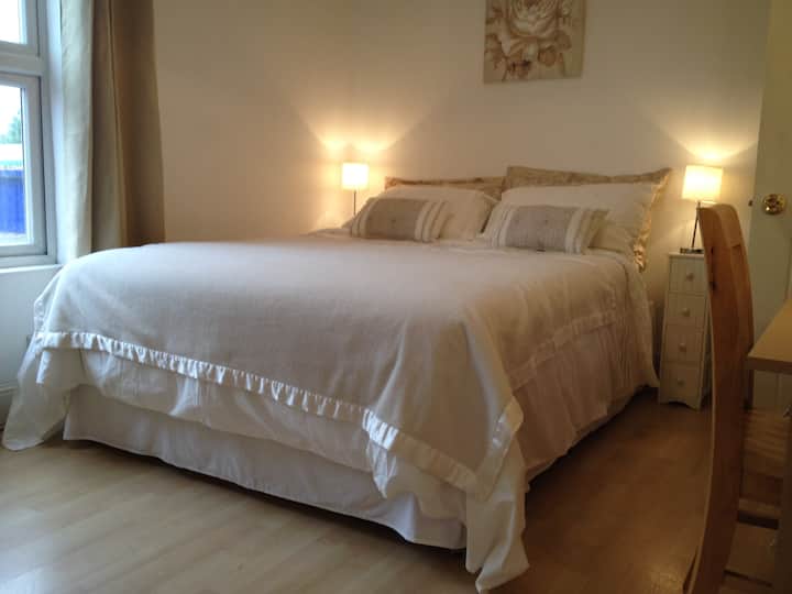 Welcoming double room in a cosy house