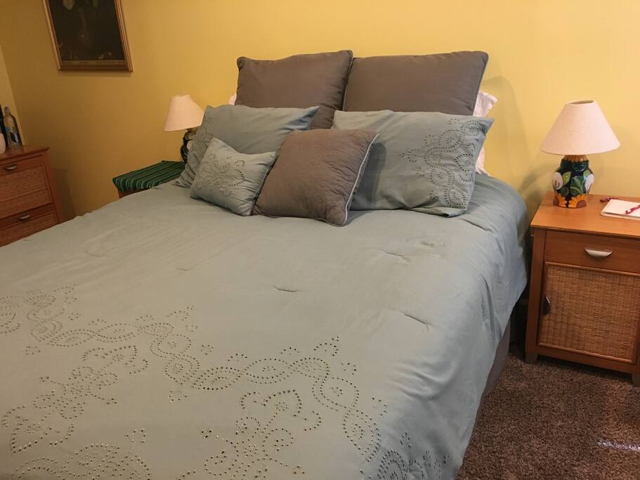 Comfy Queen-sized bed
