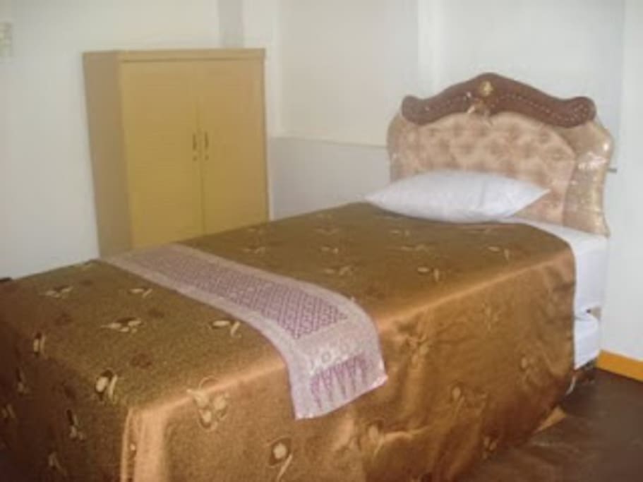 2 in 1 bed