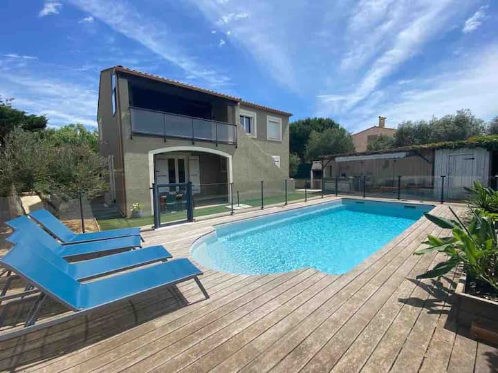 Lunas Patio Rentals - Occitanie, France | Airbnb