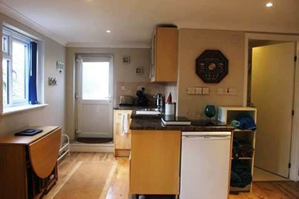 Rooms To Rent In Boscombe Rooms To Rent In Boscombe