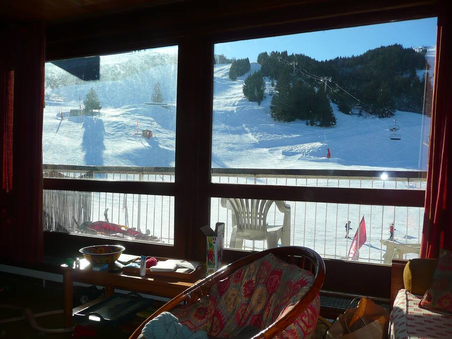 Départ et arrivée skis aux pieds
