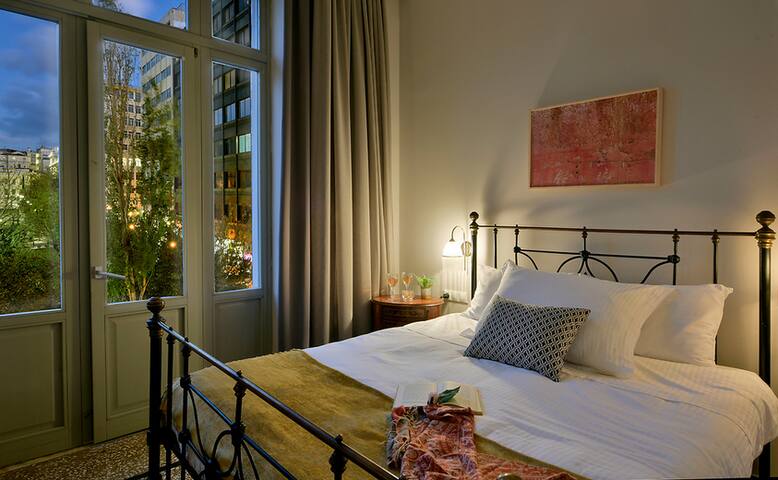 Stylish Neoclassical Apartments – 3 min from Metro gallery image 3