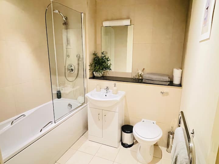 Infinite Apartments Birmingham, German markets Serviced apartments