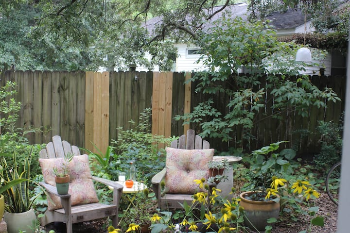 Dating bloom near north charleston convention center Dating bloom near north charleston convention center