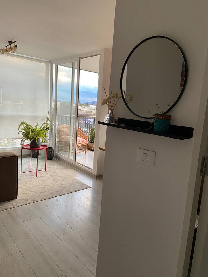 Comfortable apartment a short walk from the Hospital