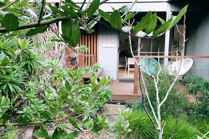 the STUDIO #lornecollection