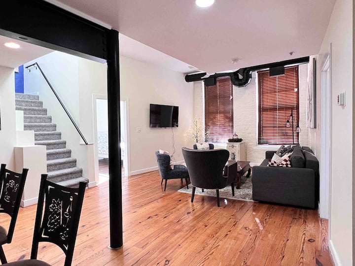 City View Roof Top With Firepit (3a) - Richmond, VA