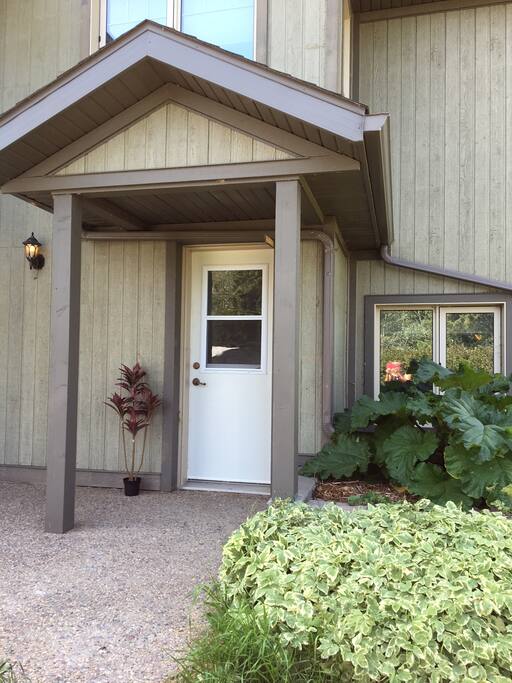Airbnb Suite Entrance