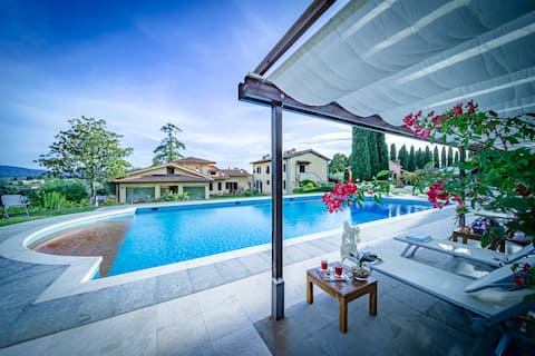 Borgo Spedaletto 5 - Dolcevita Holiday