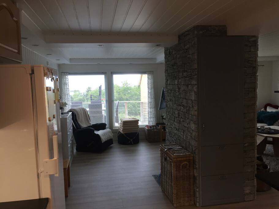Stue fra kjøkken (55 m2)
