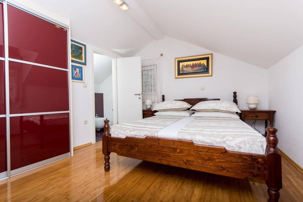 Double bedroom with toilet