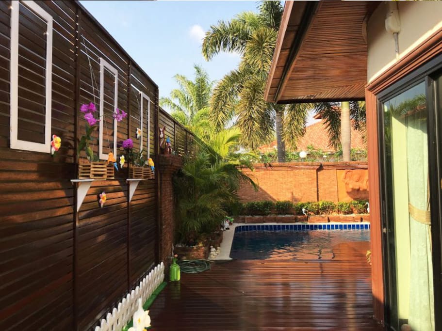 Swimming Pool with left side of the villa
