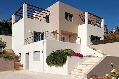 Casabella - Luxury beach villa