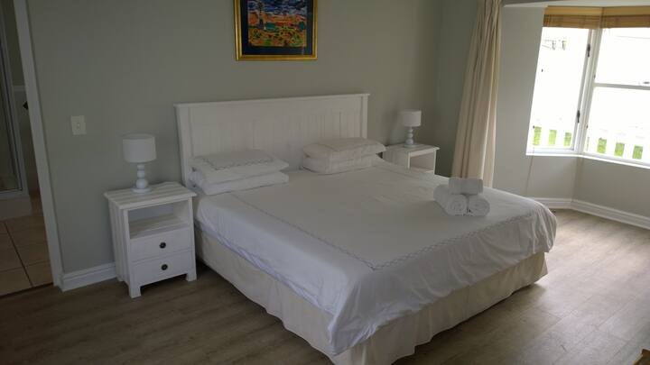 Chumba kikuu cha kulala, malkia