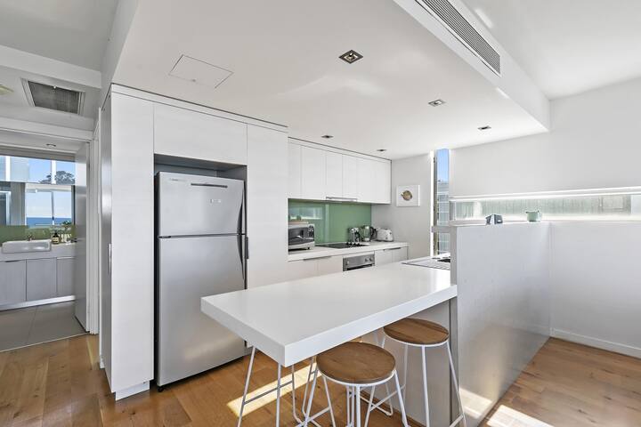 Apartment Three-17 – Lorne Holiday Stays gallery image 2