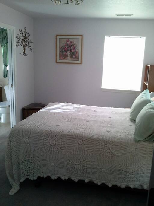 2nd Bedroom