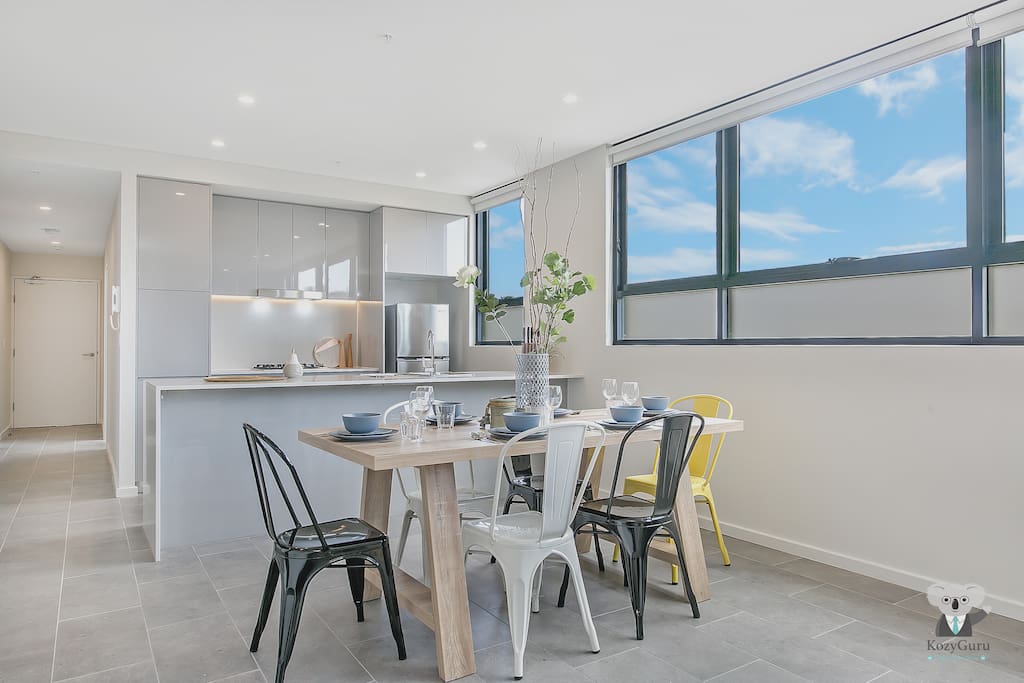 Full Size Kitchen and Dining Area