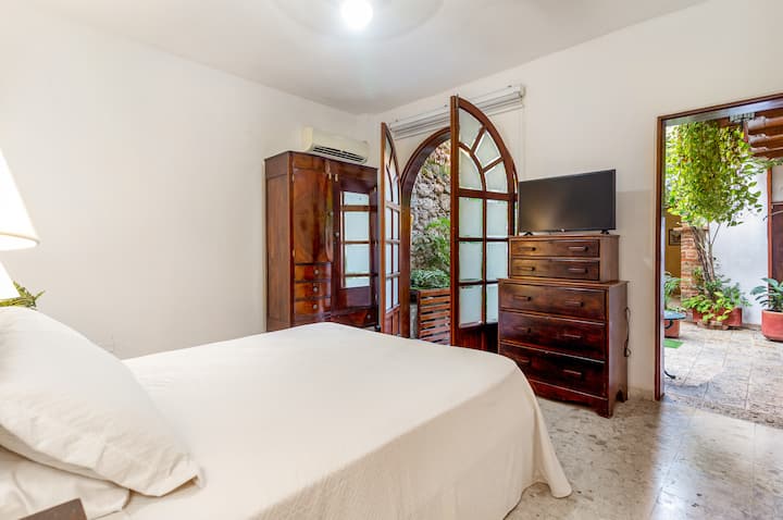 Chumba kikuu/Chumba kikuu cha kulala