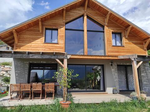Superbe chalet original avec vue exceptionnelle