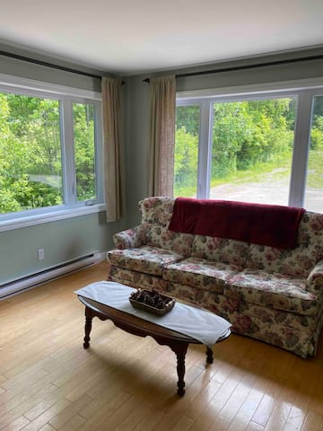 Welcome to Maple Hill Lodge gallery image 2