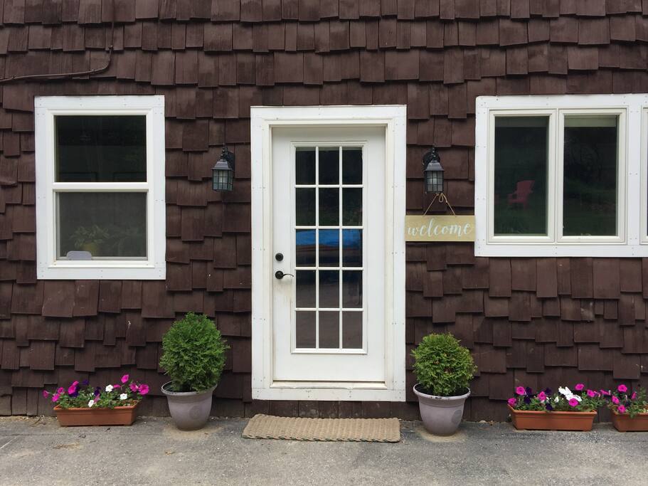 Private Guest Entrance: Located on the driveway side of the house, guests can come and go on their own schedule. You'll have six sets of keys, each with a main door key and a suite key.