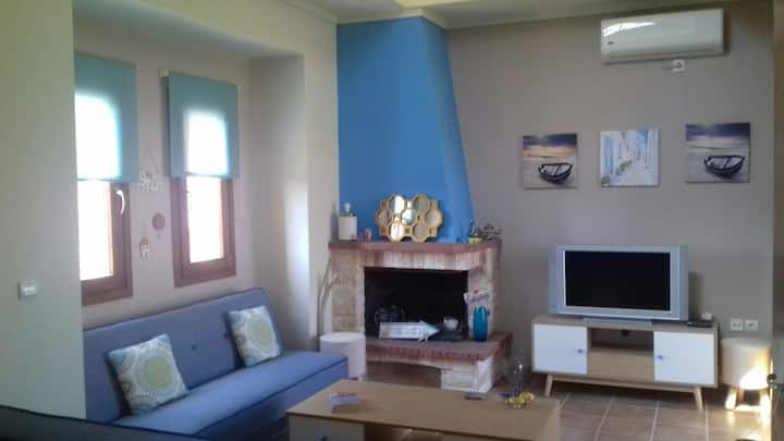 Nepheli, Artemis & Electra Beach House