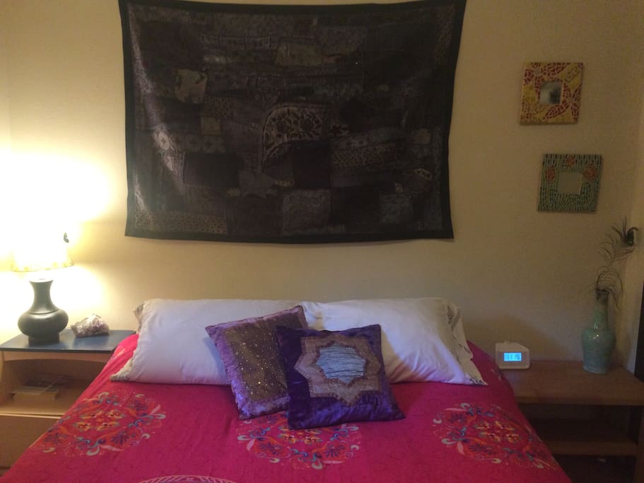 Comfy queen size bed
