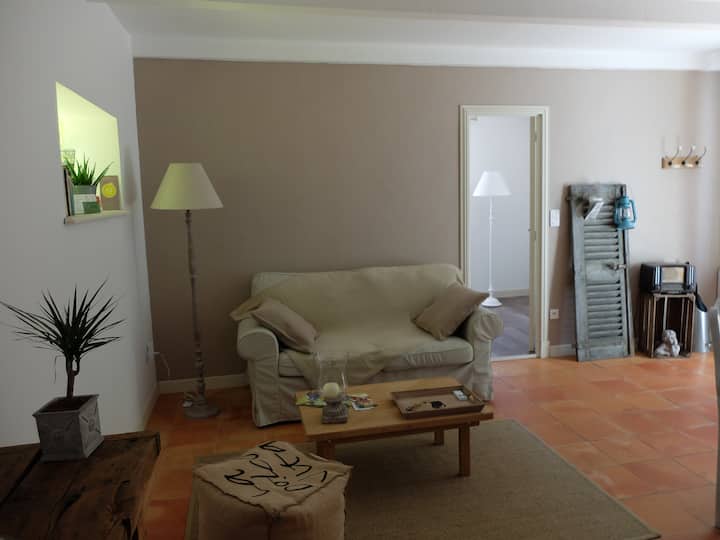 La Maison De Flo, Gîte En Provence - Carpentras