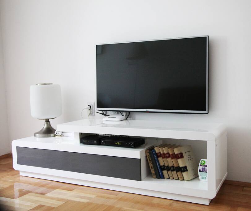 Cable TV