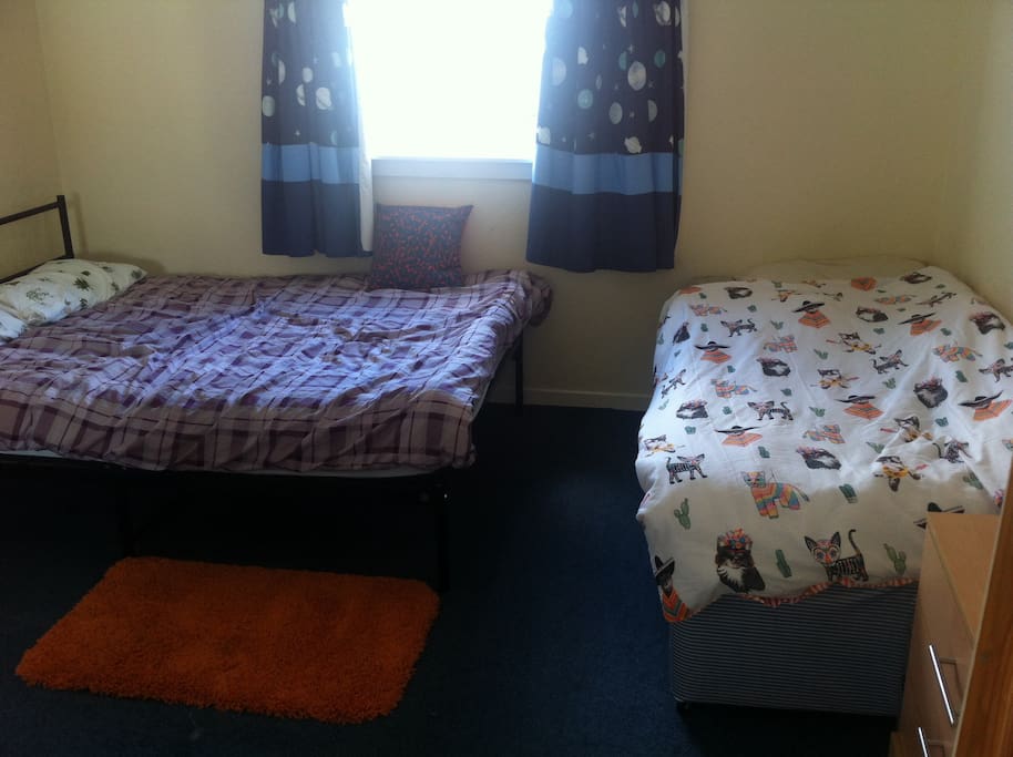 Bed 2