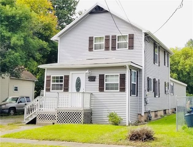 Airbnb Canandaigua Vacation Rentals Places To Stay New