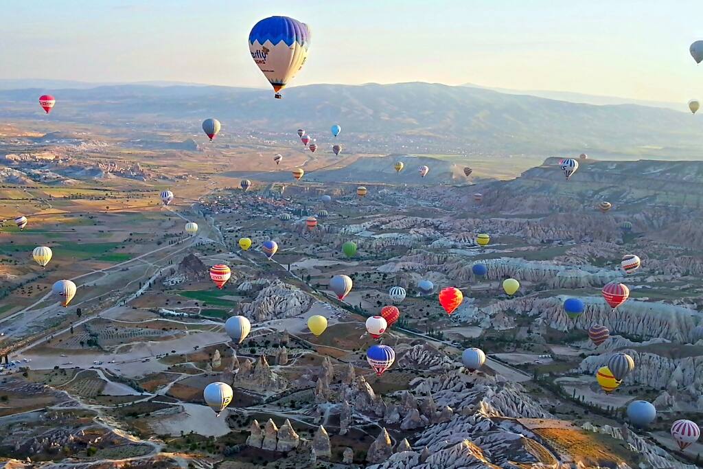 HOT AIR BALLOONS - A special way to see the unique landscape in Cappadocia