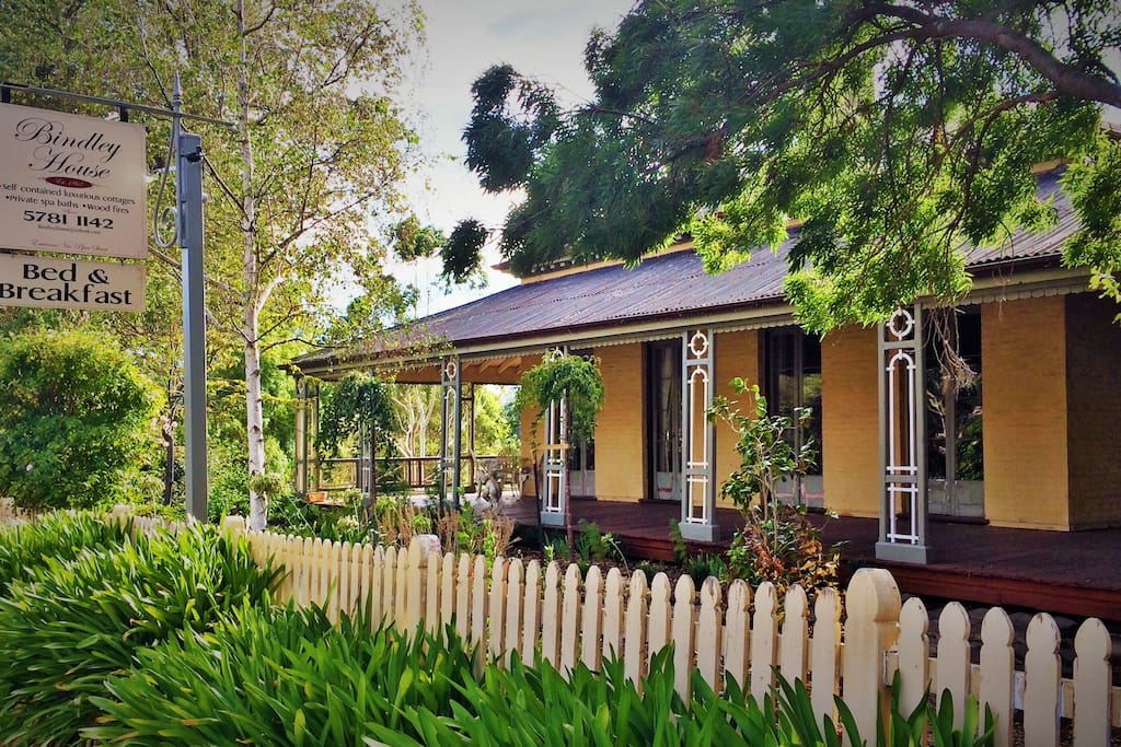 Bindley House B&B Cottages Bed and breakfasts for Rent in Kilmore