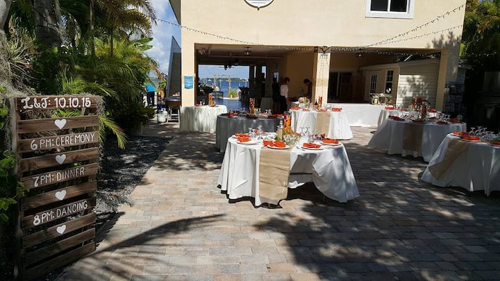 Bayfront luxury home in Key Largo - Houses for Rent in Key Largo
