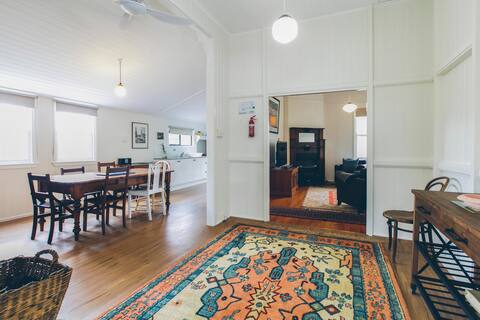Hamlyn Farmhouse, Broadwater near Stanthorpe