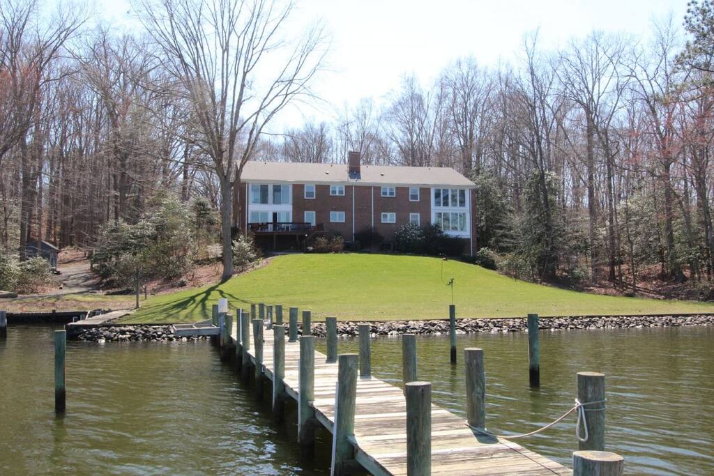 Dock your boat here!