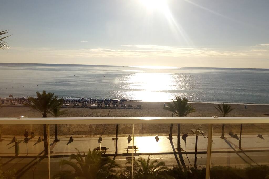 Amaneceres con el sonido del Mar