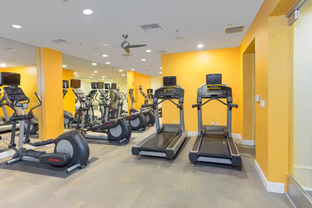 24 hours access to gym